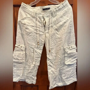 Vanilla linen cargo shorts white women’s size 9